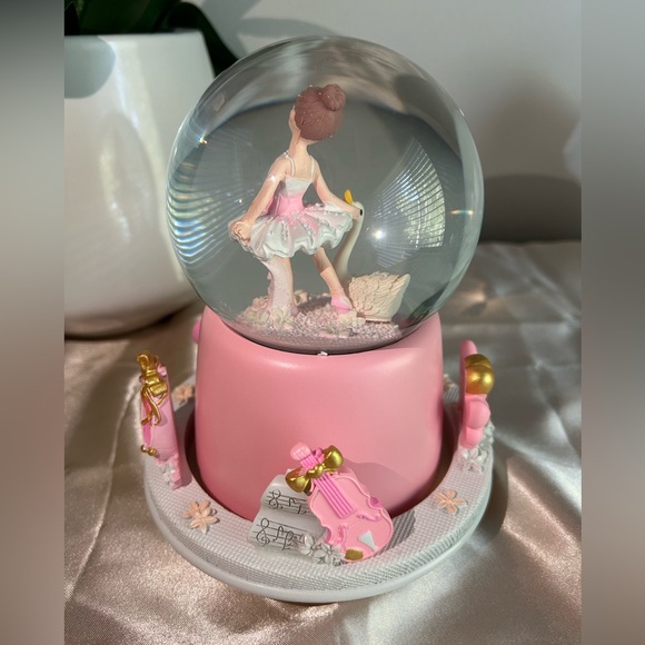 NWT Brand New Girls Music Box Pink Birthday Gift - Picture 4 of 7